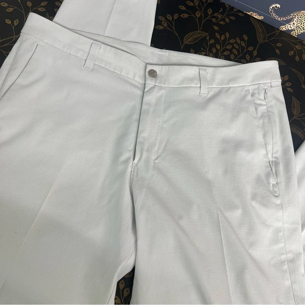 Lululemon Commission Pants - Picture 2 of 6